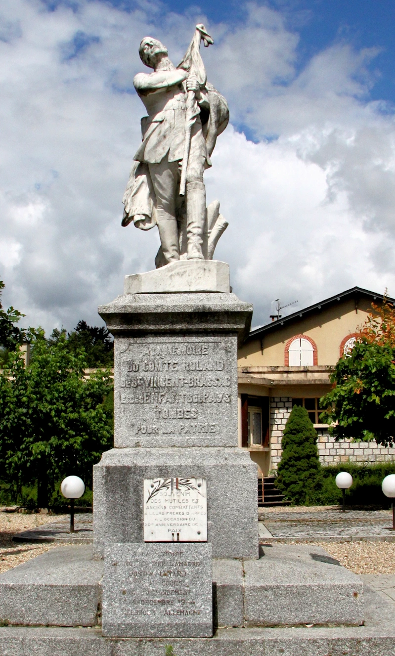 Monument aux morts de Brassac, vue d’ensemble